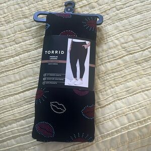 NWT torrid leggings